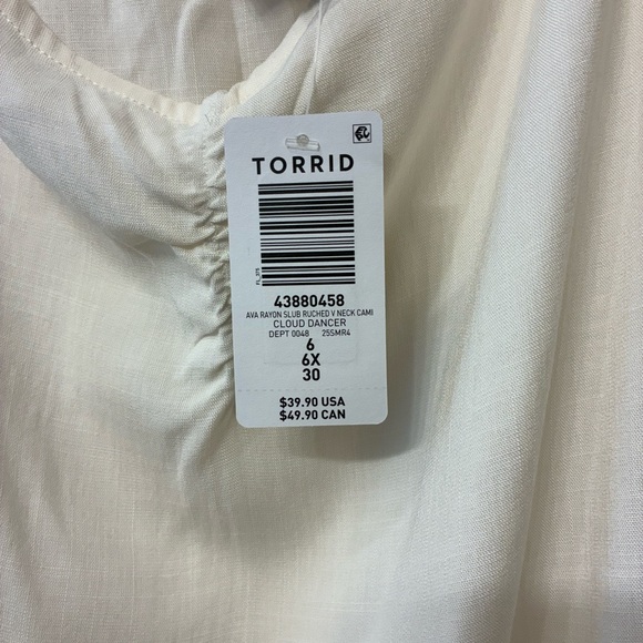 NWT Torrid Cream Camisole Closet Staple Minimalist Top Size 6 - Picture 3 of 6